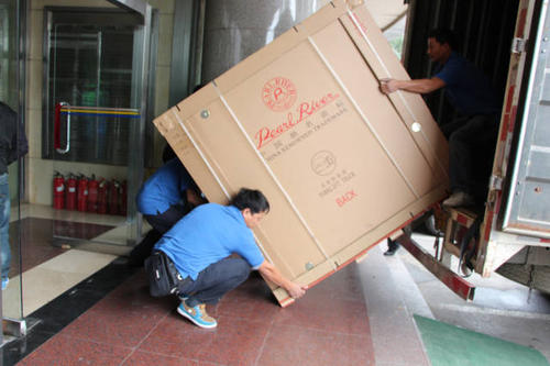 武功钢琴贵重工艺品无忧运